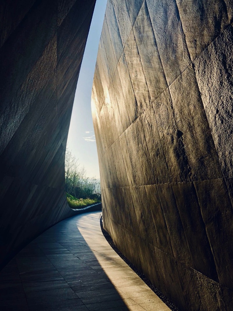 Sunac Property landscape — curved exterior façade